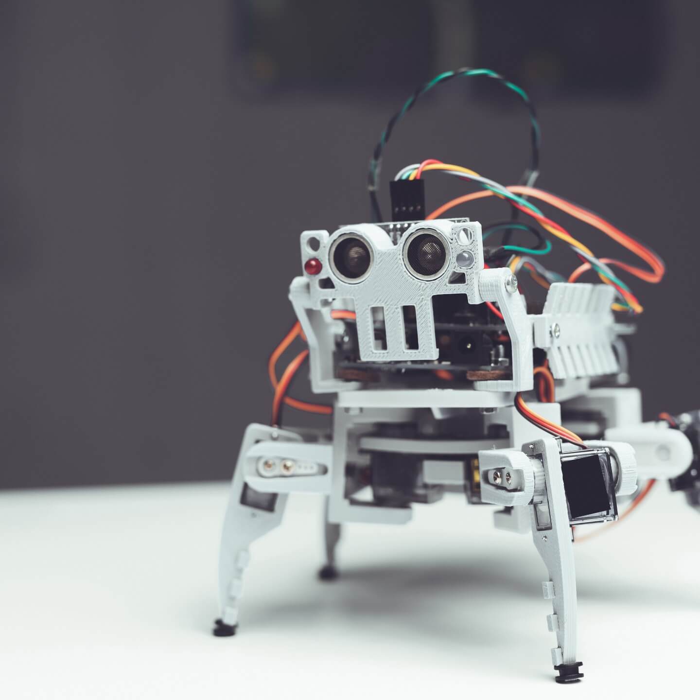 人型机器人电源